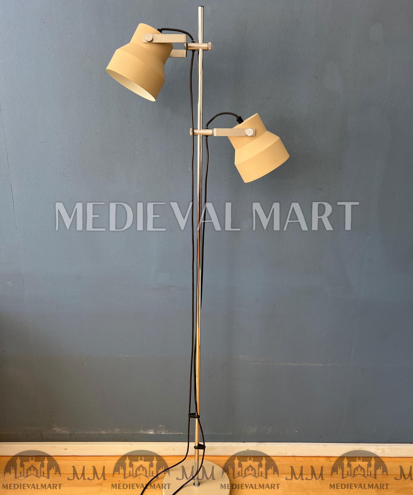 MEDIEVALMART Mid Century Italian Beige Dijkstra Space Age Floor Lamp