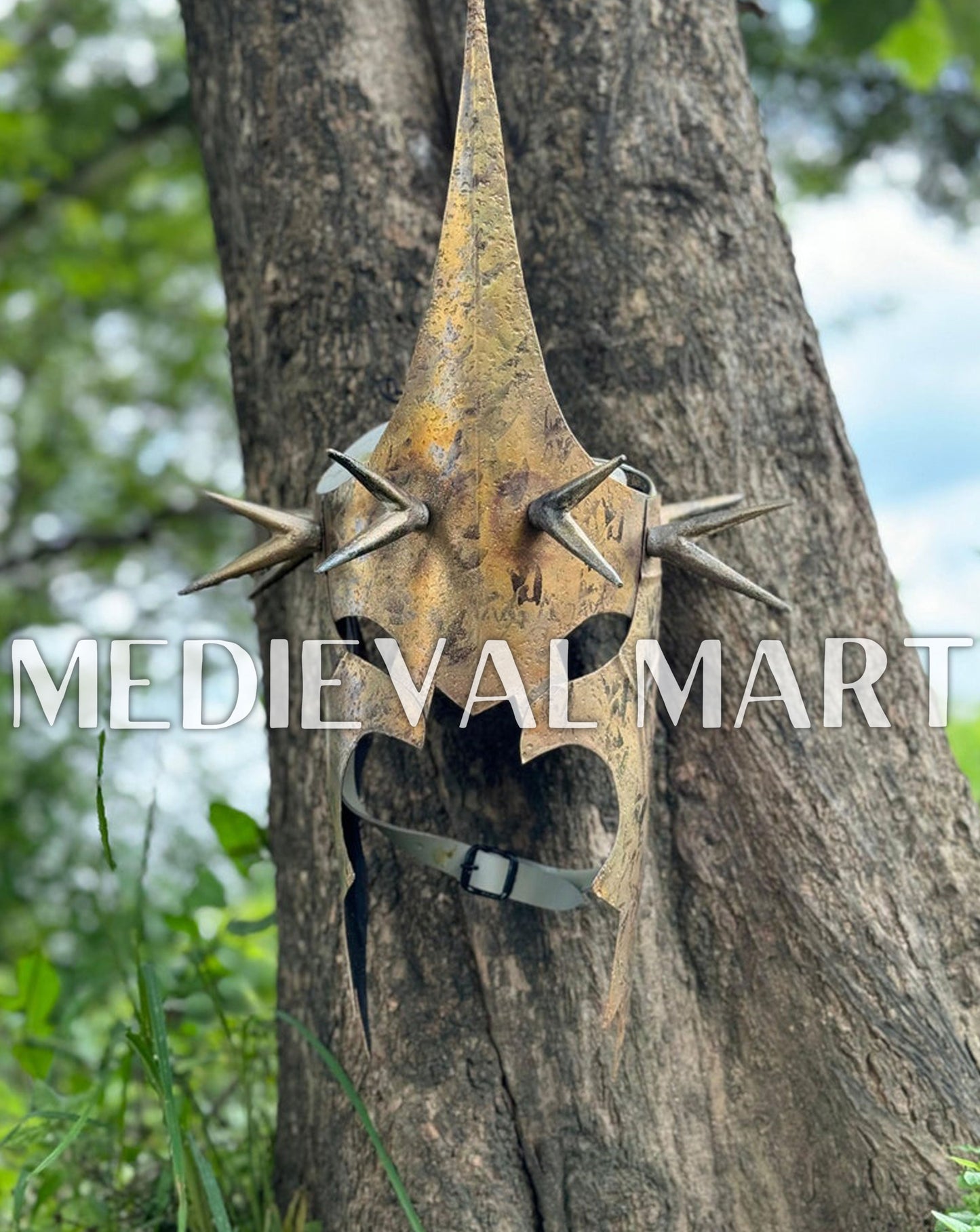 MEDIEVALMART Antique Gold Finish Nazgul Helmet W/H Free Stand | LOTR Props