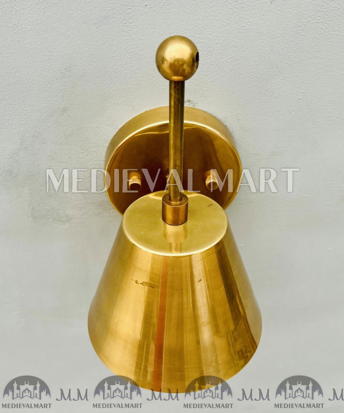 MEDIEVALMART Brass Wall Sconce: Gothic Mid Century Modern Vanity Light Fixture