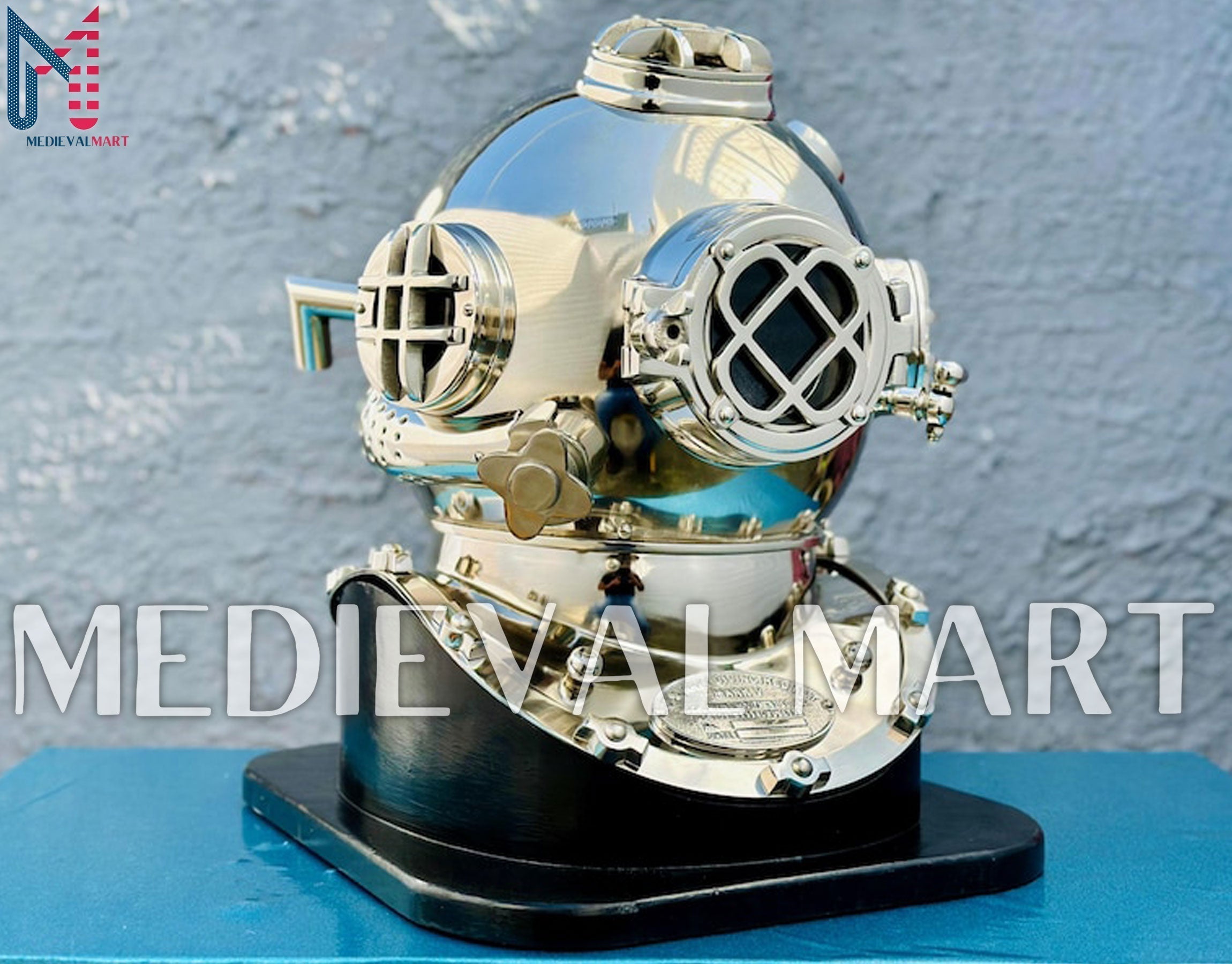MEDIEVALMART Nautical Chrome Plated Diving Helmet With Wooden Base