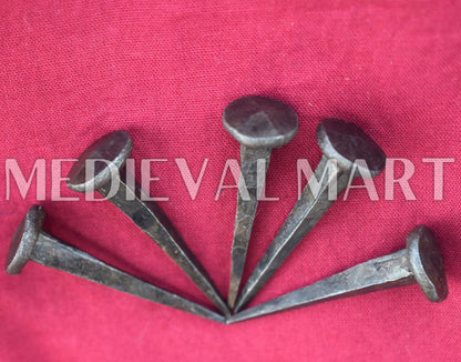 MEDIEVALMART Hand Forged Medieval iron Nail Set Of 5.