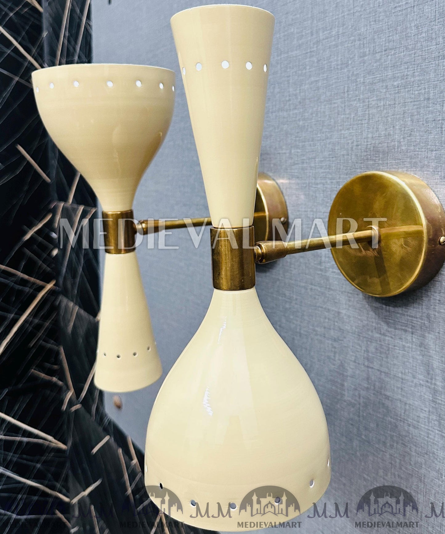 MEDIEVALMART Raw Brass Diablo Wall Sconce - Mid-Century Modern Bedside Lamp (Set of Two)