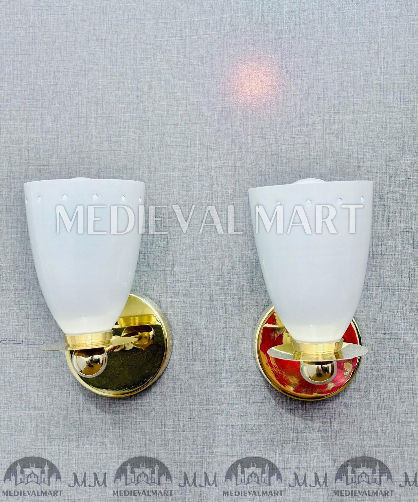 MEDIEVALMART Handmade Brass Wall Sconce: Modern Italian Lighting Fixture