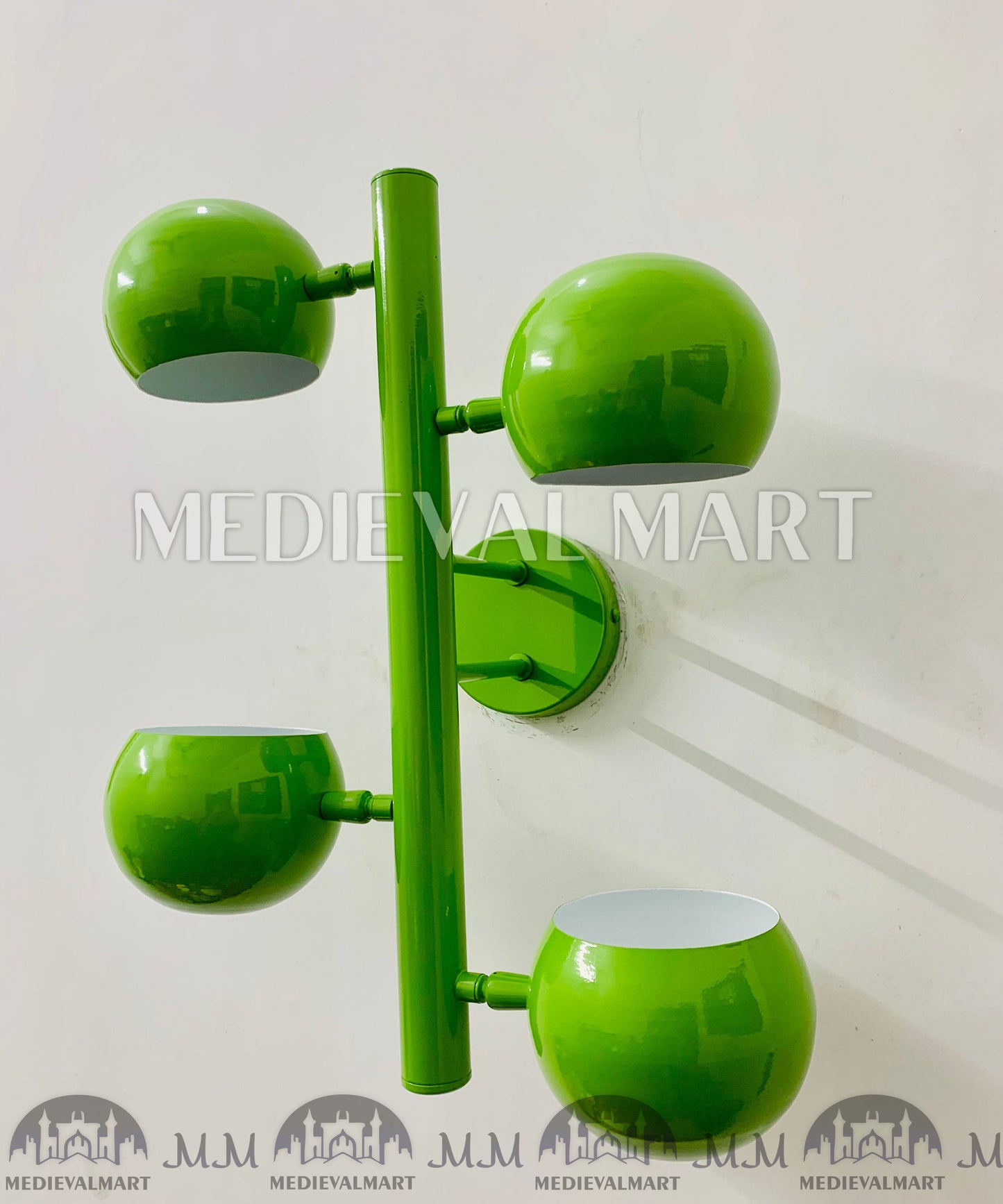 MEDIEVALMART Mid Century Green Brass Wall Sconce: Italian Diabolo Style Light