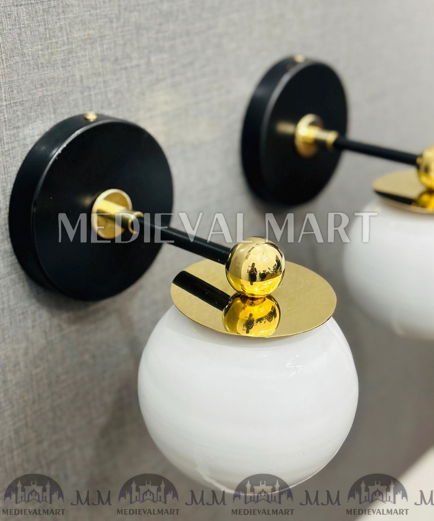 MEDIEVALMART Handmade Mid Century Modern Brass Wall Sconce: Customizable Lighting