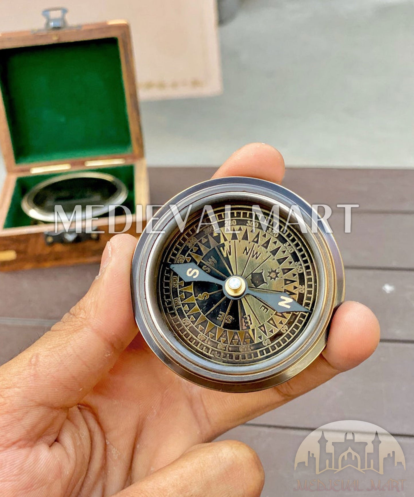 MEDIEVALMART Personal Engrave Titanic Pirates Compass Antique Finish W/H GEN-1 Wooden Case | Gift for Dad
