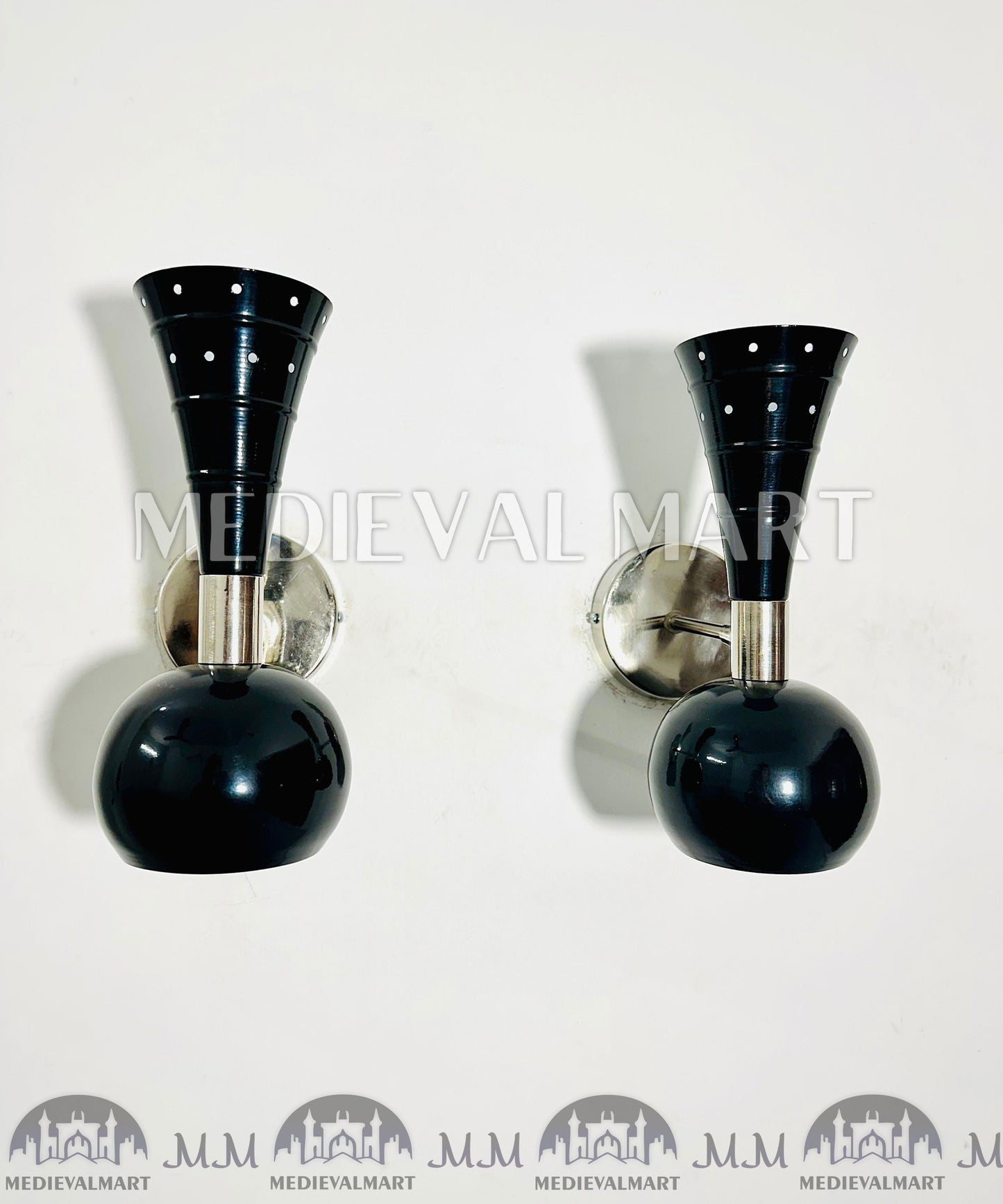 MEDIEVALMART Mid Century Modern Brass Diabolo Wall Sconce - Italian Style