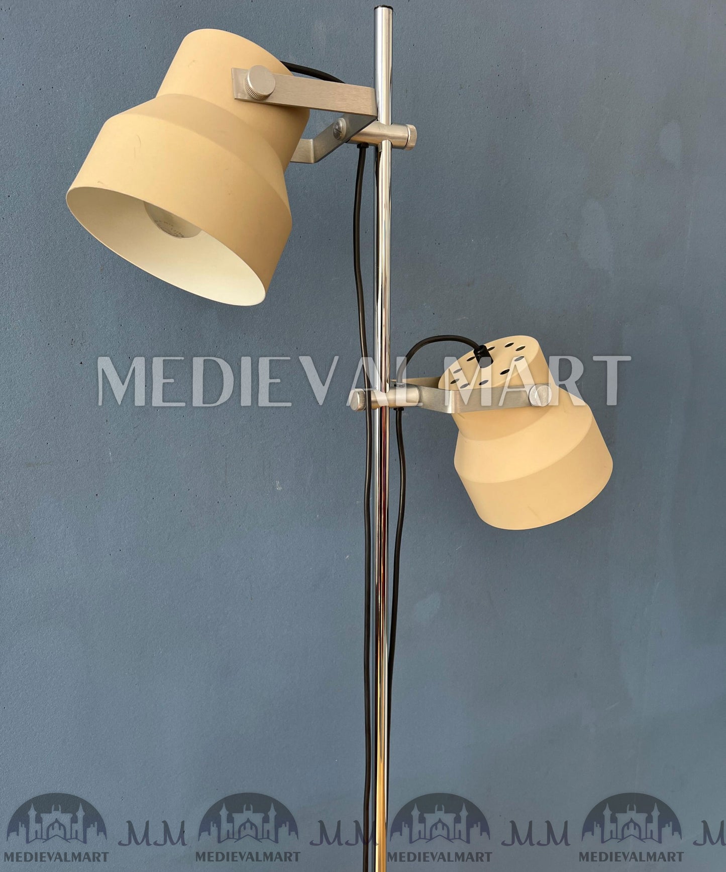 MEDIEVALMART Mid Century Italian Beige Dijkstra Space Age Floor Lamp