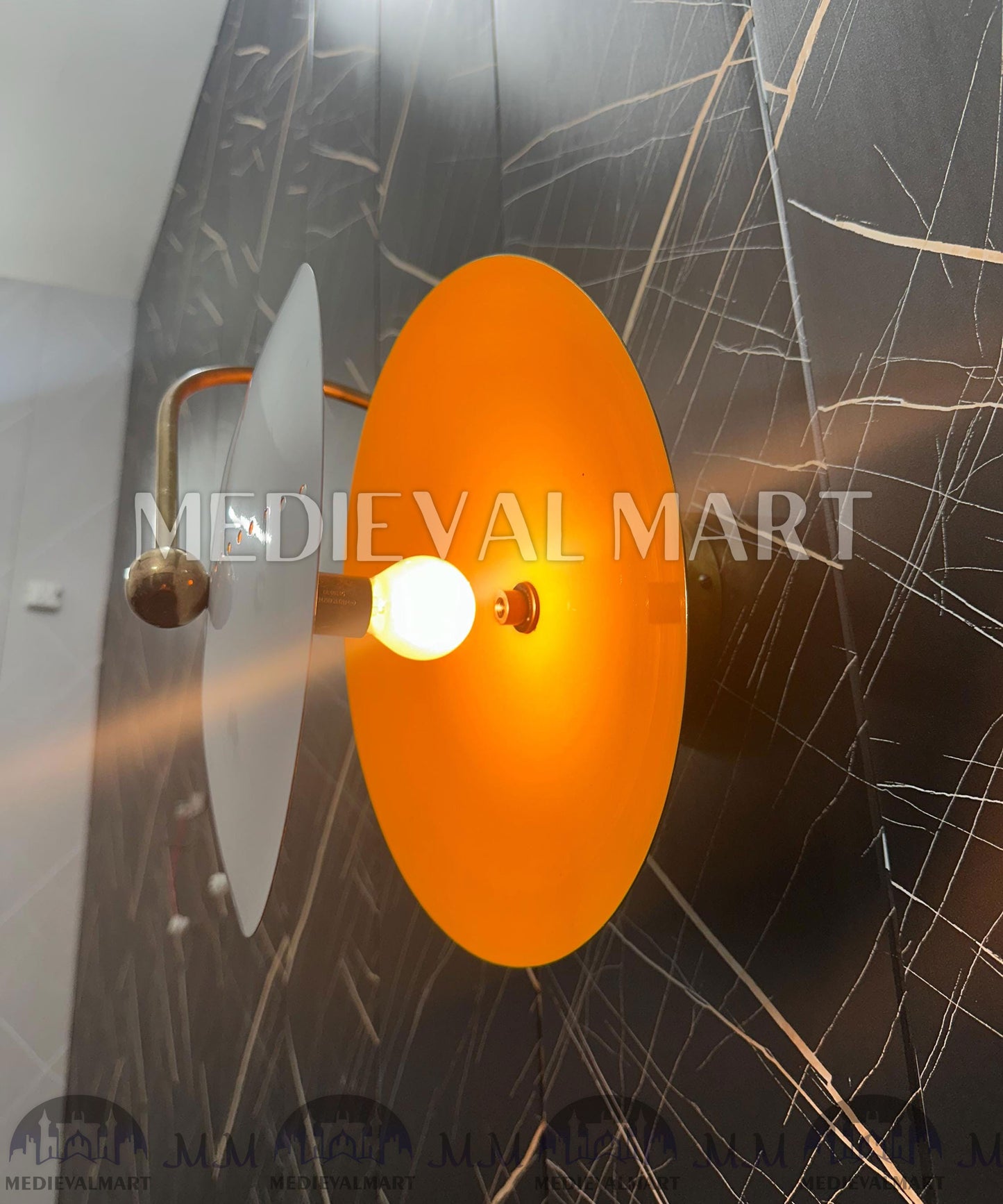 MEDIEVALMART Handcrafted Brass Round Wall Sconce: Modern Bedside Lighting