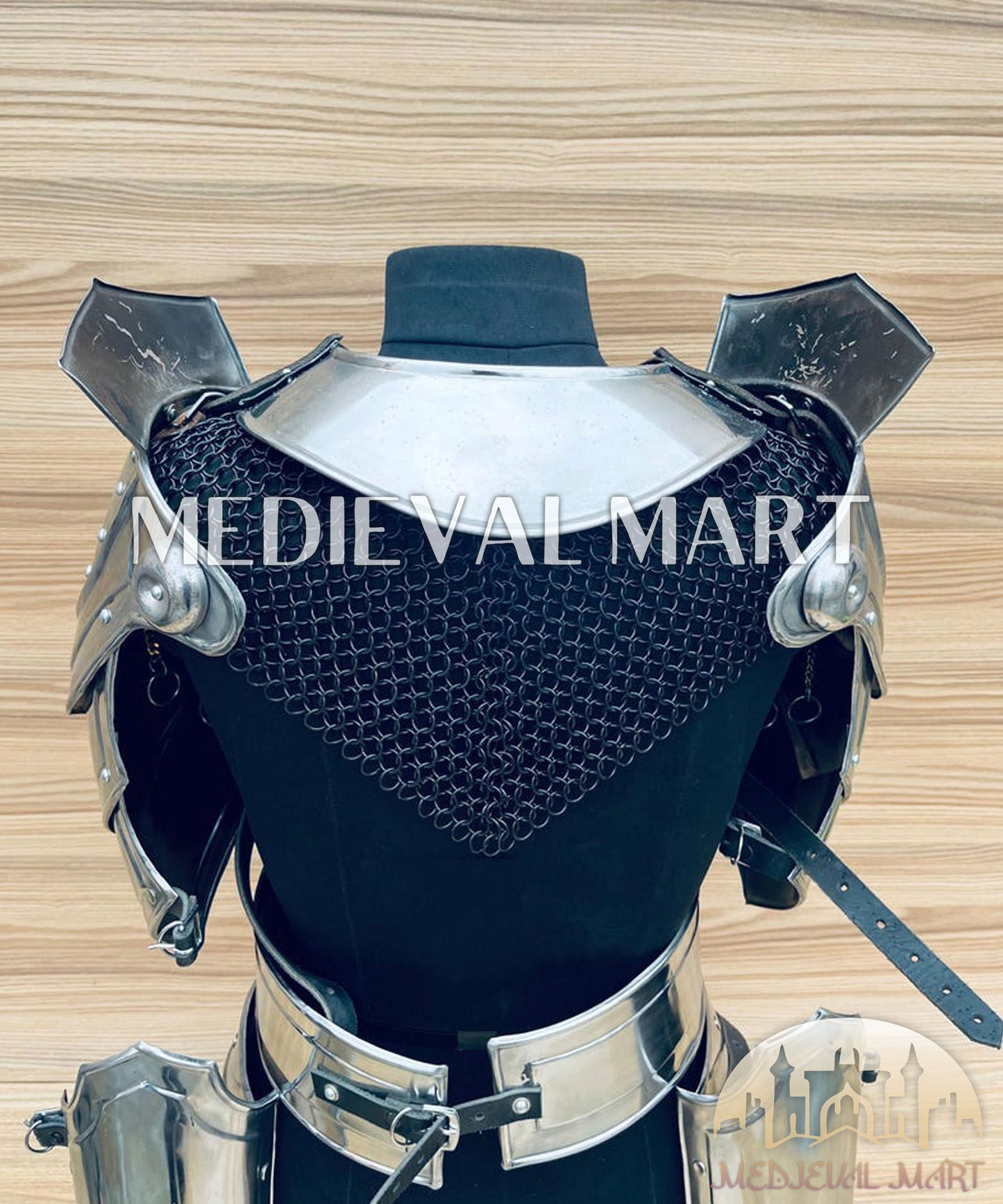 MEDIEVALMART  (Isolara Dragonplate) Women’s Armor W/H Black (Sable Knight) Chainmail + Frost Belt + Arms Armor