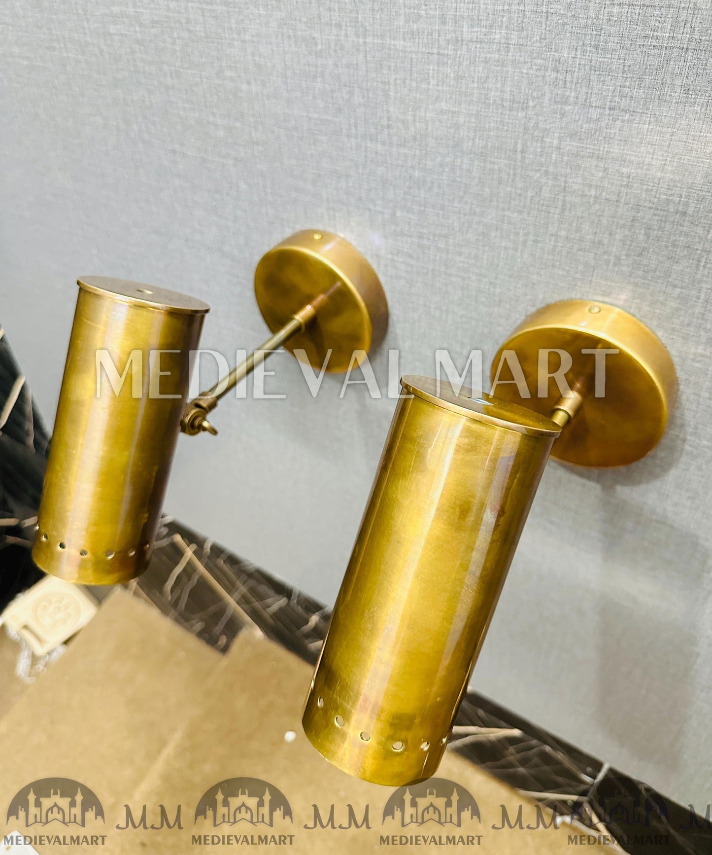 MEDIEVALMART Mid-Century Modern Antique Brass Wall Sconce Adjustable Spotlight Fixture