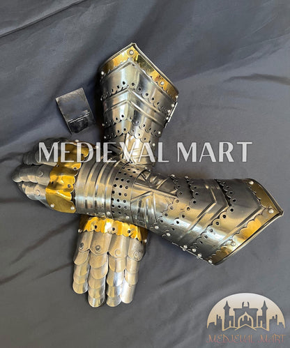 MEDIEVALMART European Royal Knights Guard Hand Gauntlet Costume  - LARP Gloves Armor