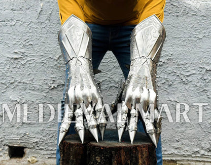 MEDIEVALMART LOTR Ringwraith Nazgûl-Inspired Silver Gauntlet Steel Medieval Armor Gloves