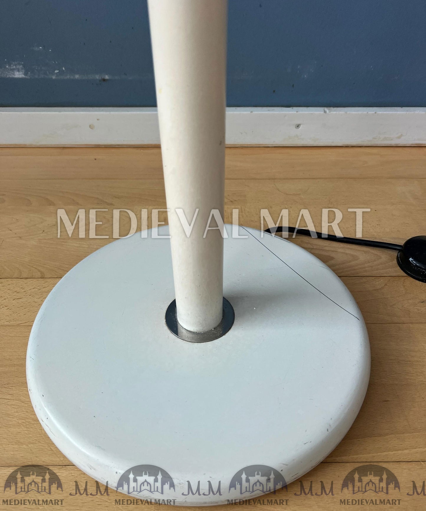 MEDIEVALMART White Dijkstra Mushroom Swing Arm Space Age Floor Lamp