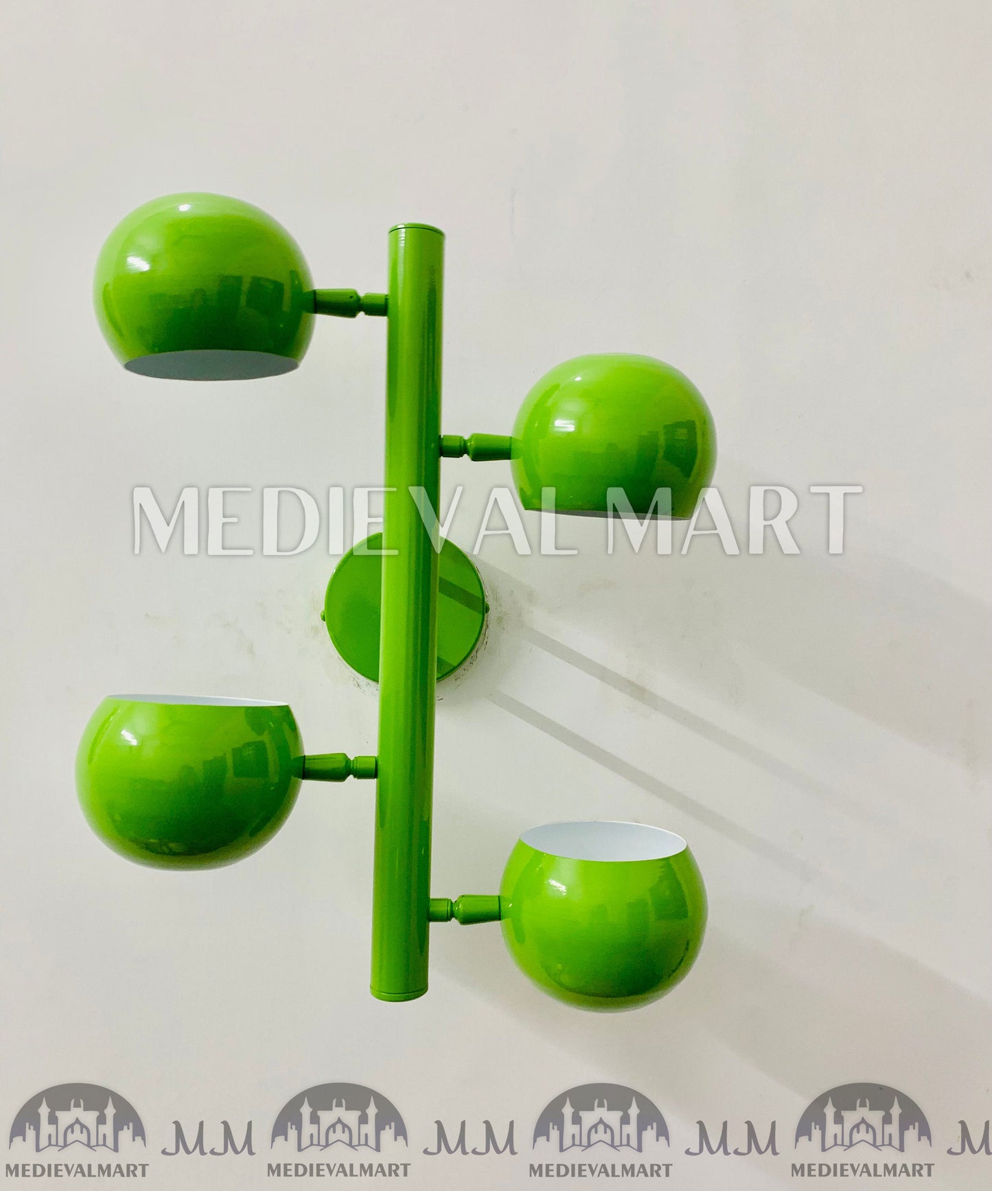 MEDIEVALMART Mid Century Green Brass Wall Sconce: Italian Diabolo Style Light