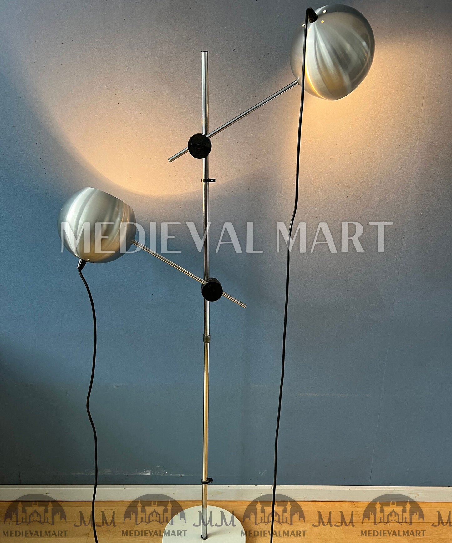 MEDIEVALMART Italian Mid Century Silver Swing Arm Eyeball Floor Lamp
