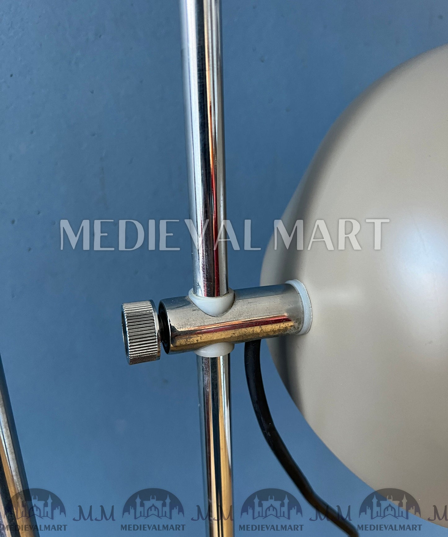 MEDIEVALMART 1950s Vintage Artiforte Beige Adjustable Floor Lamp