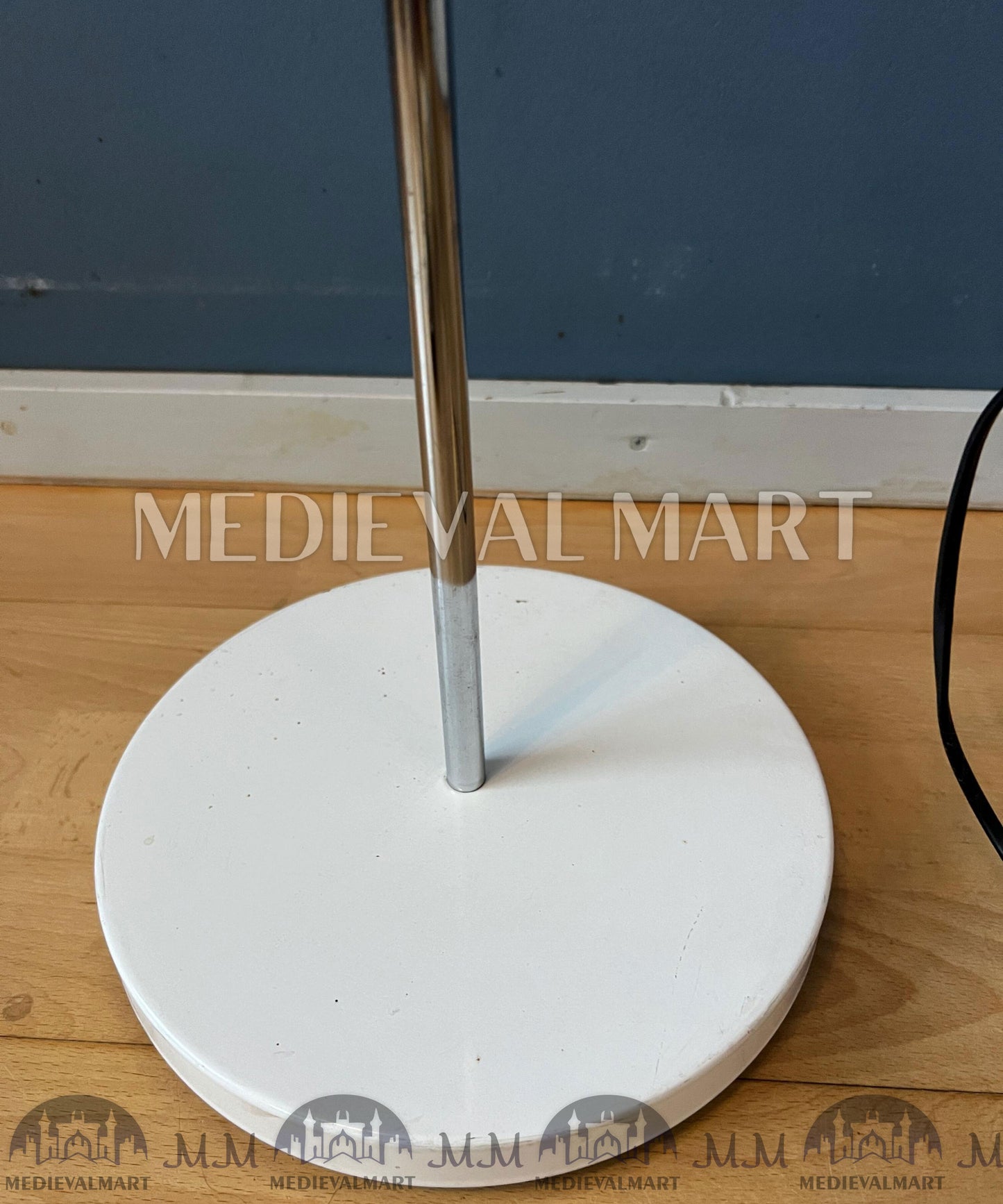 MEDIEVALMART Vintage White Mid Century Adjustable Floor Lamp